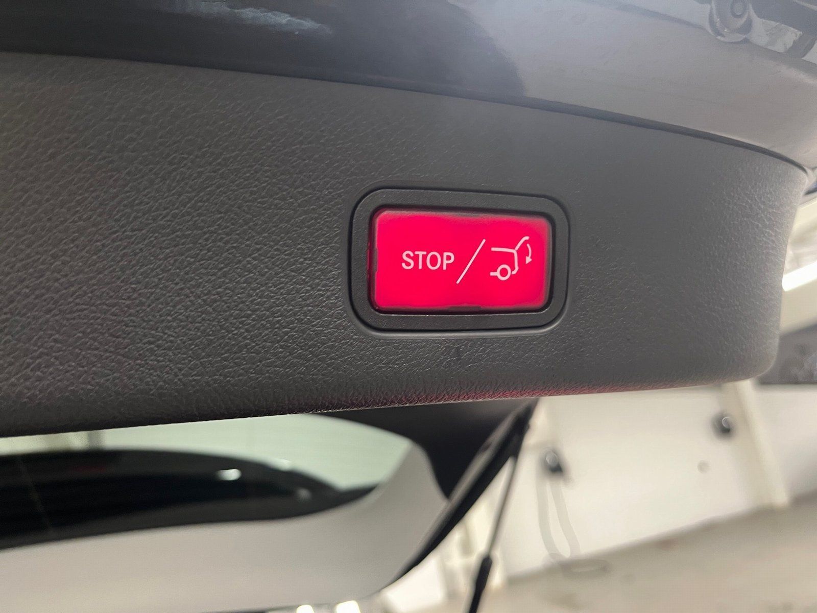Fahrzeugabbildung Mercedes-Benz GLC 200 4M Avantgarde*AHK*Distronic*Totwink*Memo