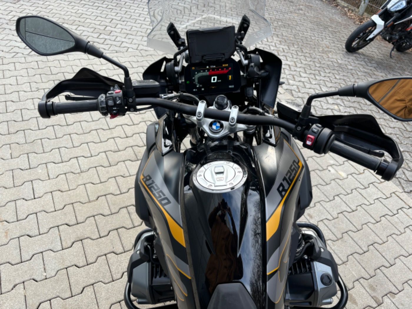 Fahrzeugabbildung BMW R 1250 GS Exclusive 4 Pakete Topcase