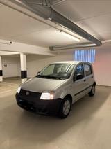 Fiat Panda 2.Hand/TÜV/Radio - Wenig Km - Fiat Panda Kleinwagen Km h mit Benzin-Antrieb