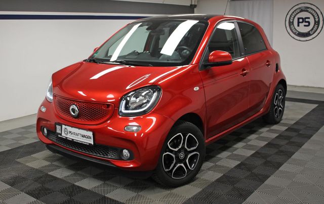 Smart Forfour 90PS Aut. PANO KAMERA NAVI BT TEMP LEDER