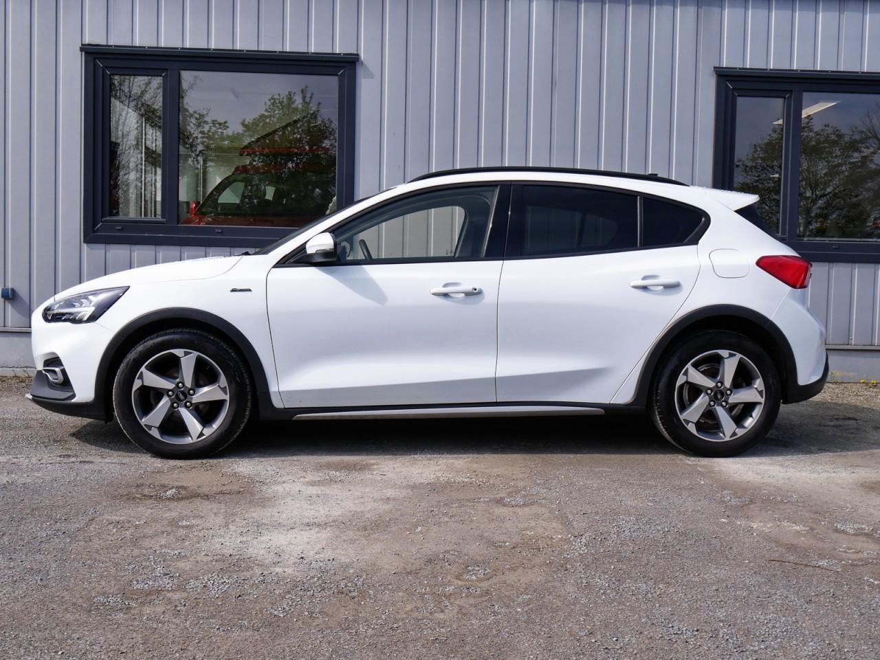 Ford Focus Active 1.0 EB MHEV LED+DAB+Lenkrad heizbar