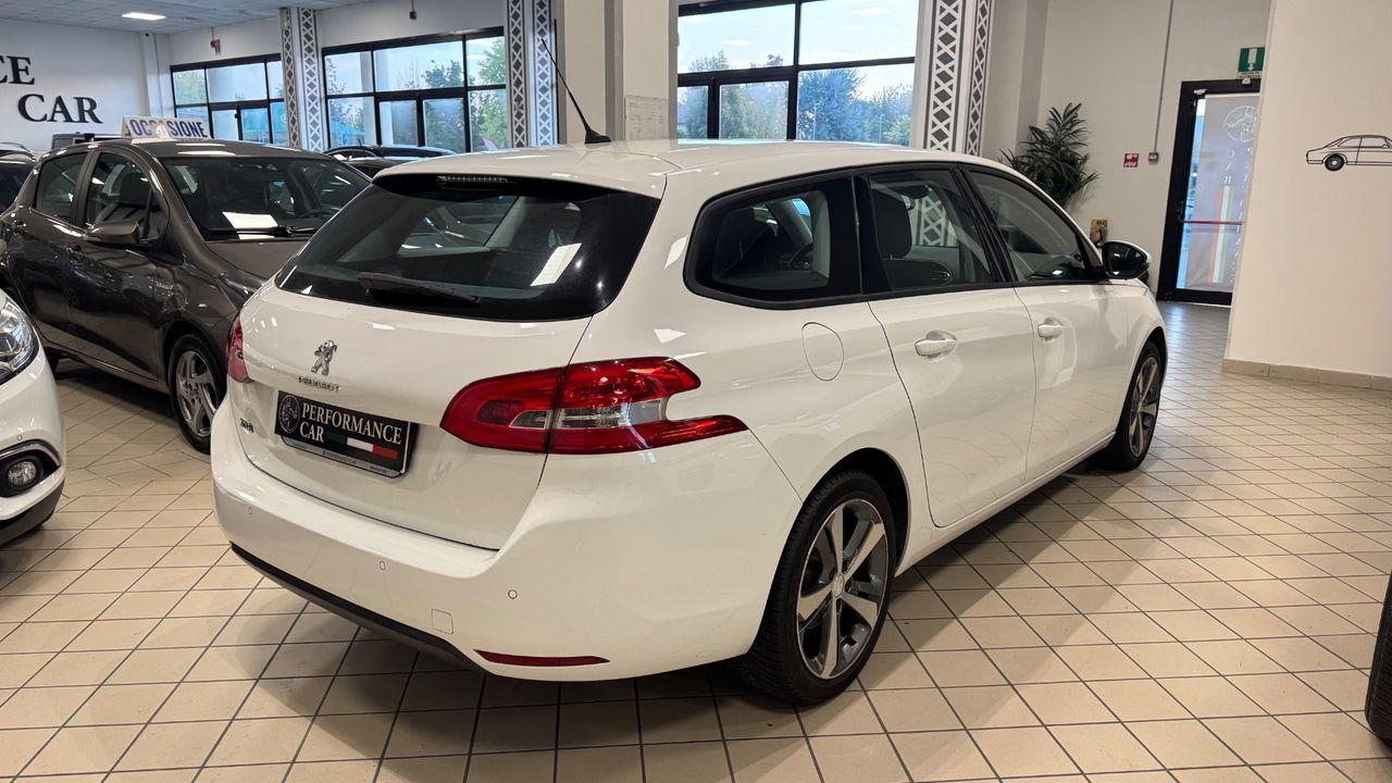 Peugeot 308 2015 — engine 1.560 cm³, 116 HP (85kW)