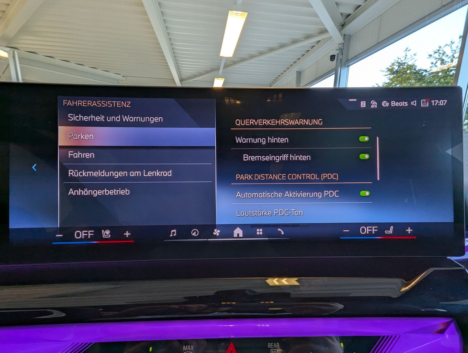 Fahrzeugabbildung BMW 540  d xD M-Sport PRO Pano Innov. Travel AHK 20"