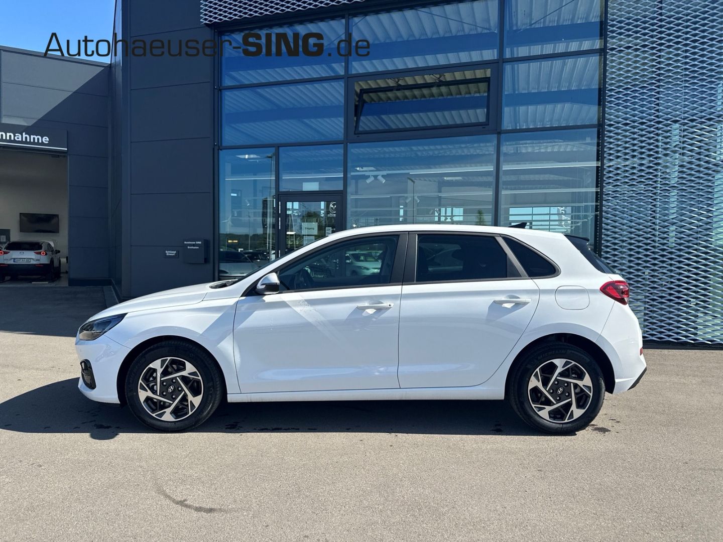Hyundai i30 LED Digitales Cockpit PDCv+h NAV AC/AA imagem 2