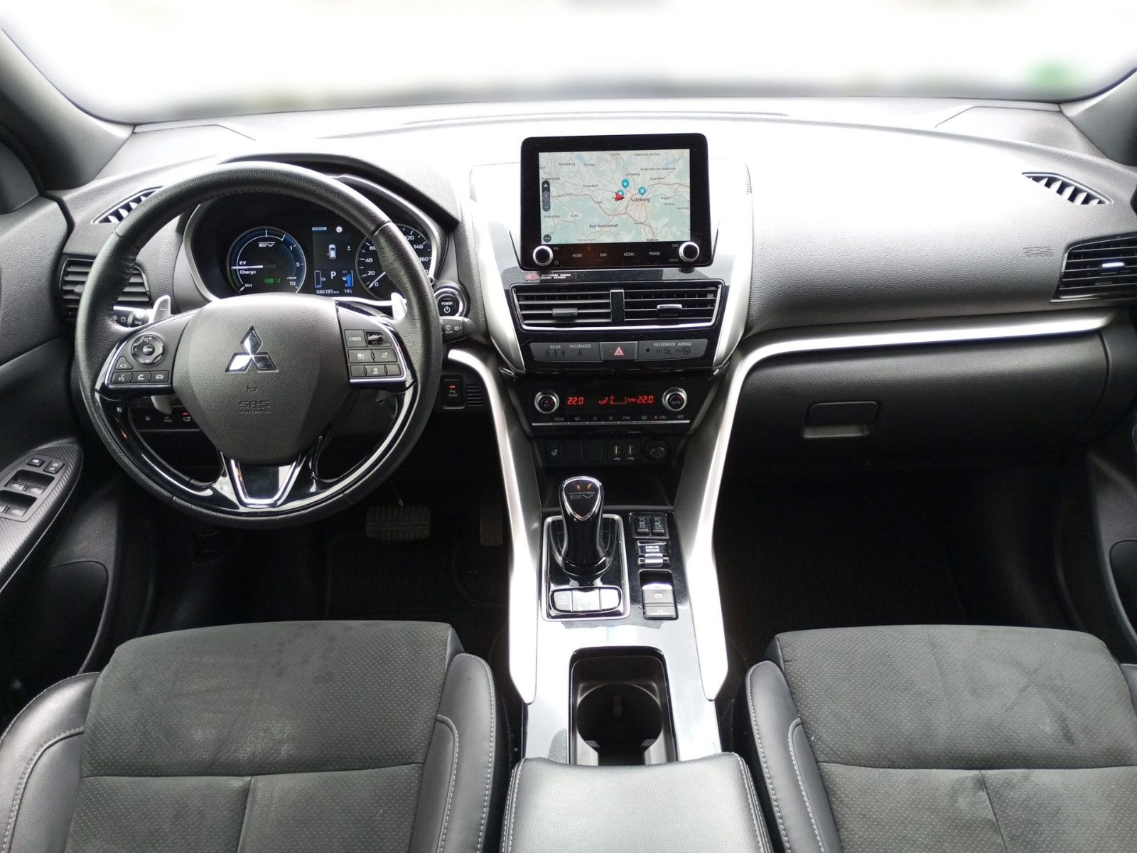 Fahrzeugabbildung Mitsubishi Eclipse Cross PHEV Plus SELECT AHK 4WD