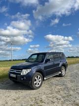 Mitsubishi Pajero 3,2 DI-D Intense Automatik Intense - gebrauchte Mitsubishi Pajero aus dem Jahr 2008