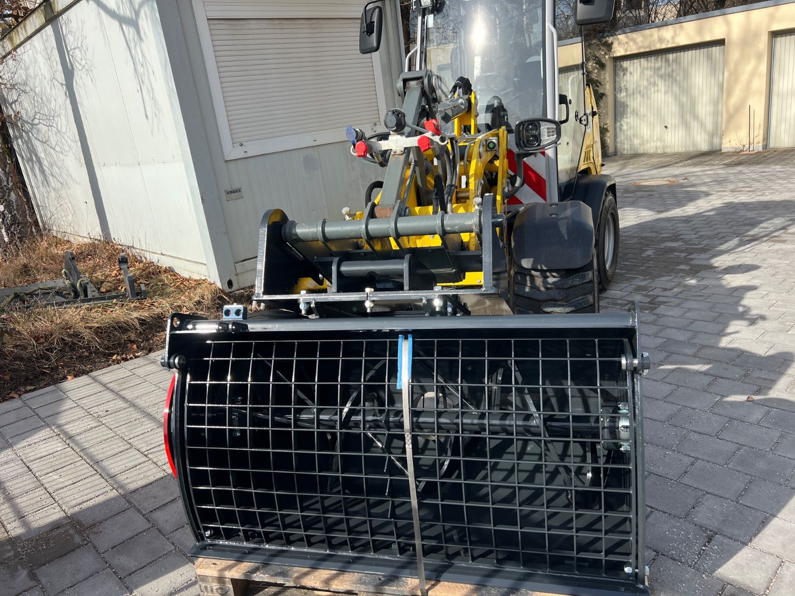 Fahrzeugabbildung Andere Betonmischschaufel BMX 270- 320 Liter Avant, JCB