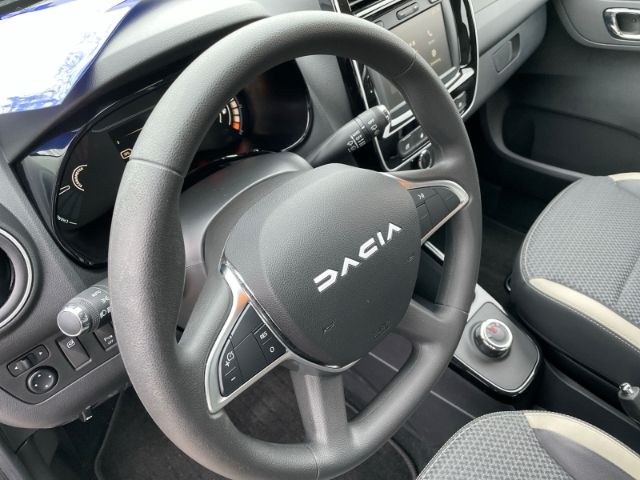 Fahrzeugabbildung Dacia Spring Elektric 45 Essential Autom. Navi, Tempom