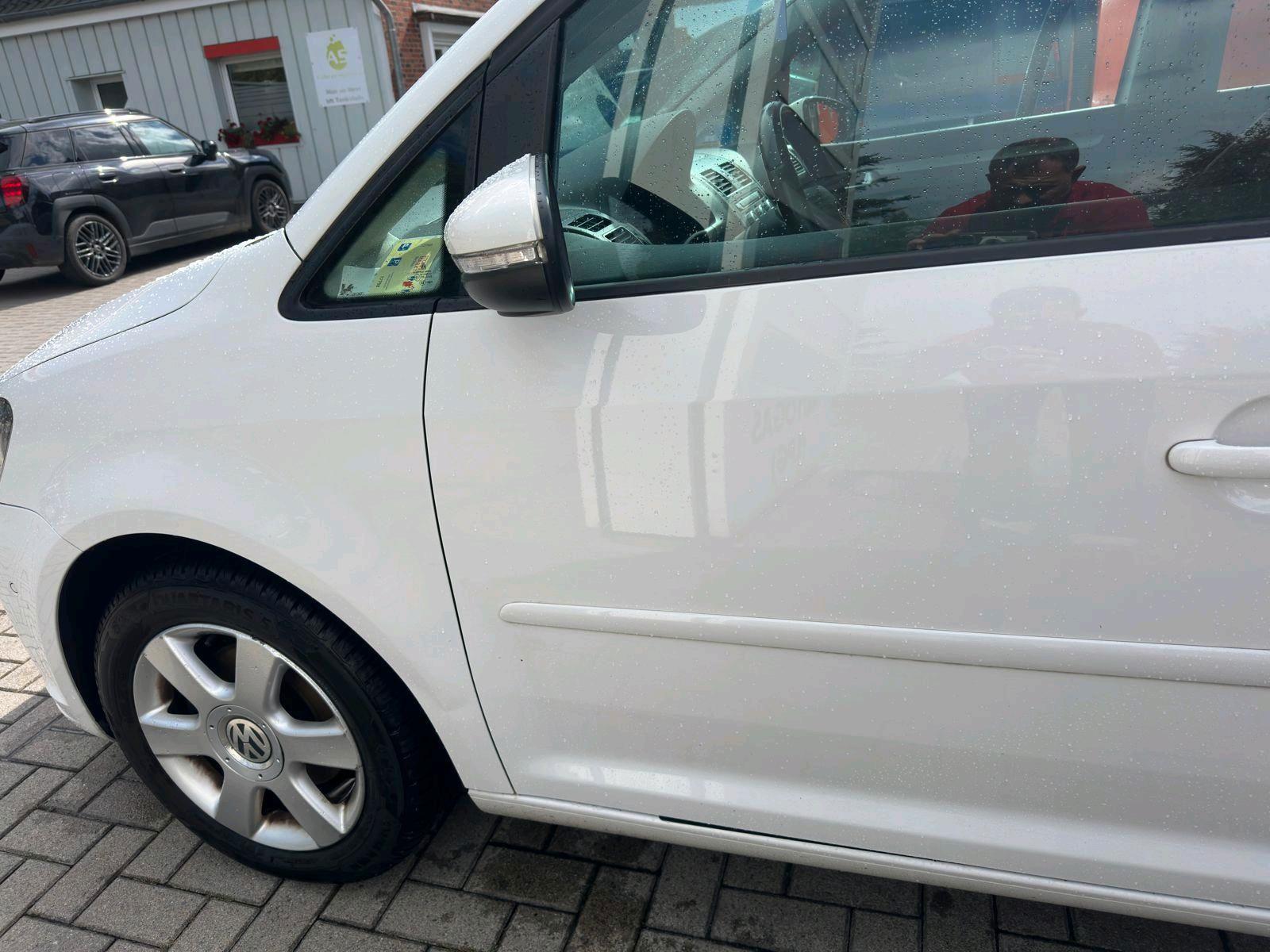 Volkswagen Touran 2013 — photo 5