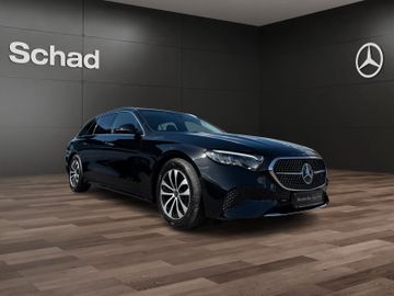 Mercedes E 200 - 3