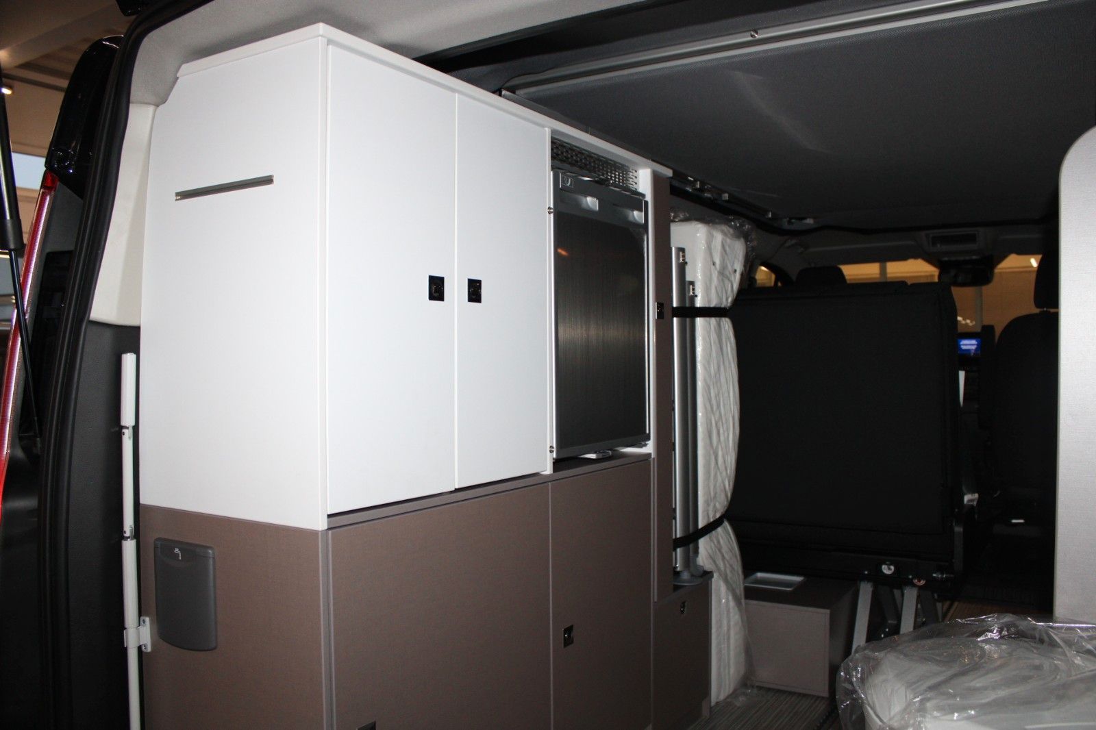 Fahrzeugabbildung Bürstner Ford COPA L2 Aufstelldach AHK Markise WC