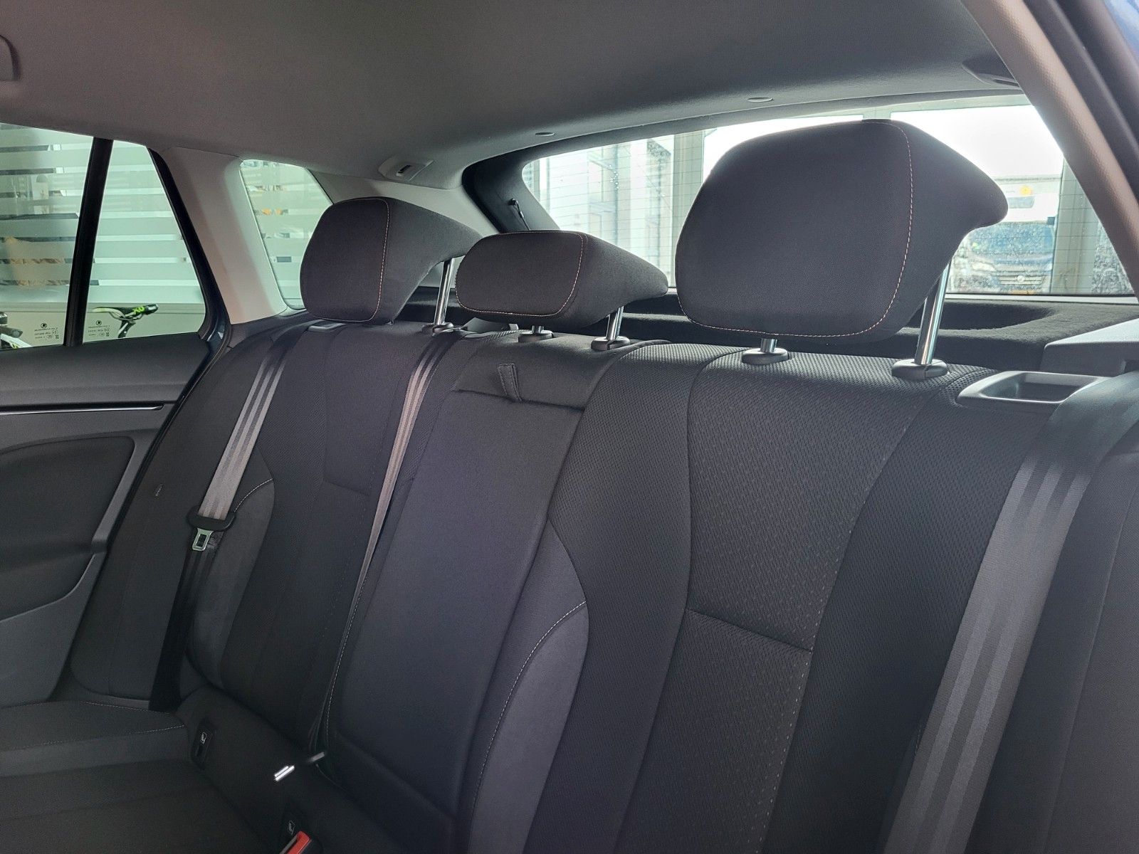 Fahrzeugabbildung SKODA Kamiq Scoutline AUTOM./KAMERA/LED/AHK/SITZHEIZ.