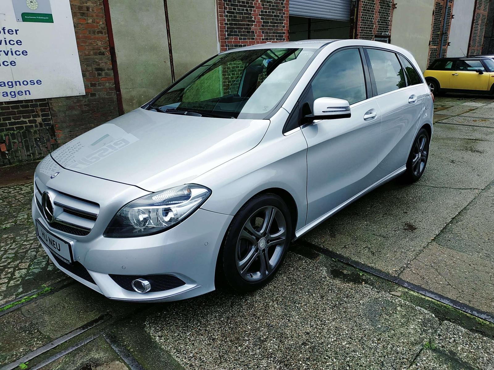Mercedes-Benz B 180 TÜV NEU/ ALU-Neue Reifen/ PDC/ Sitzheizung