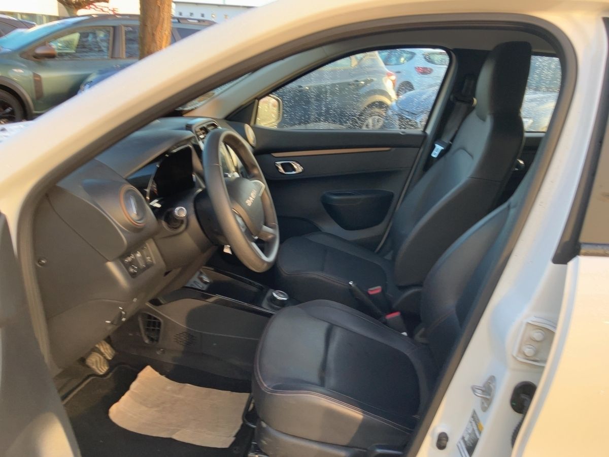 Dacia Spring - Bild 12