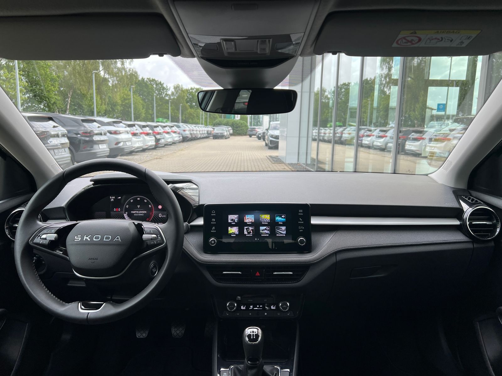 Fahrzeugabbildung SKODA Fabia Selection Tour 1.0 TSI *Vorb. AHK, LED, Ka
