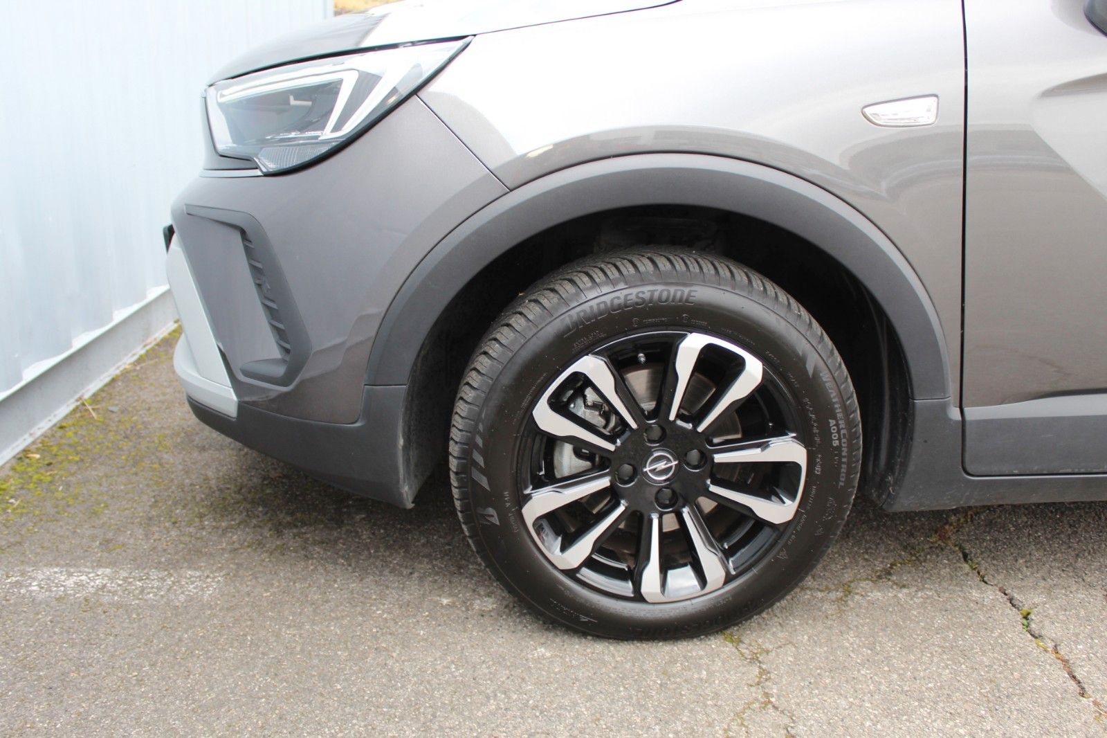 Fahrzeugabbildung Opel Crossland Elegance Navi*AHK*Sitzh.*Kamera