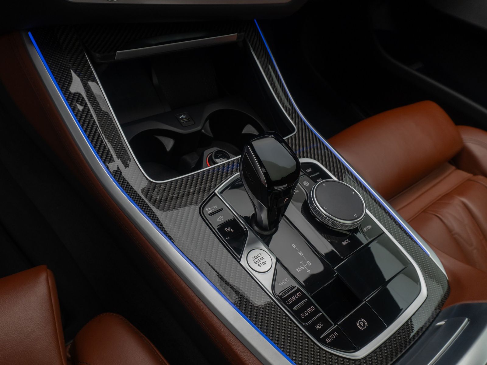 Fahrzeugabbildung BMW X5 xD40d M Sport 360° Laser DAB H/K HUD Panorama