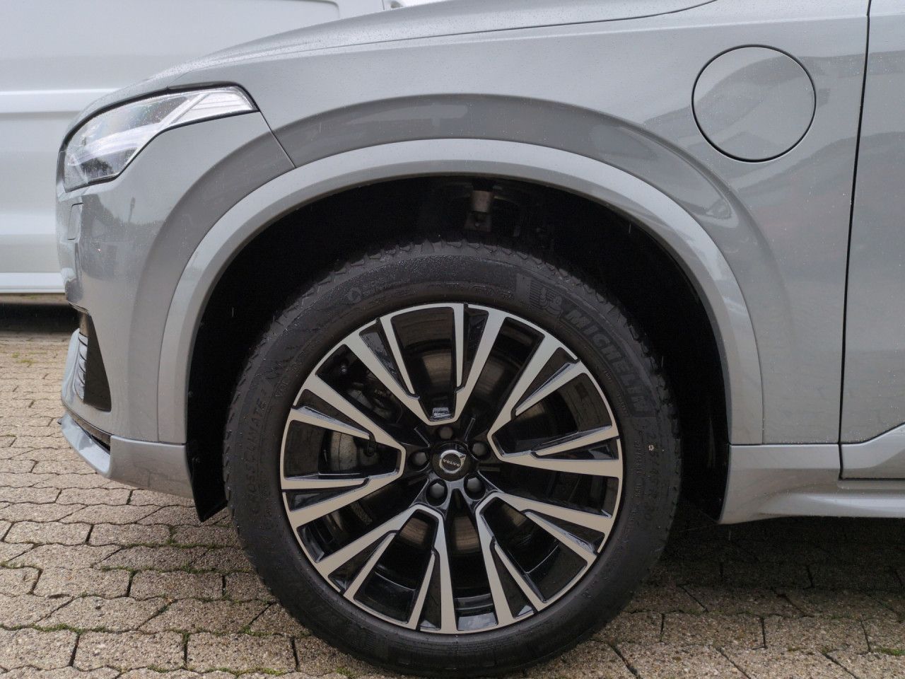 Volvo XC90 T8 Recharge Plus Dark Plug-In Hybrid AWD foto 19