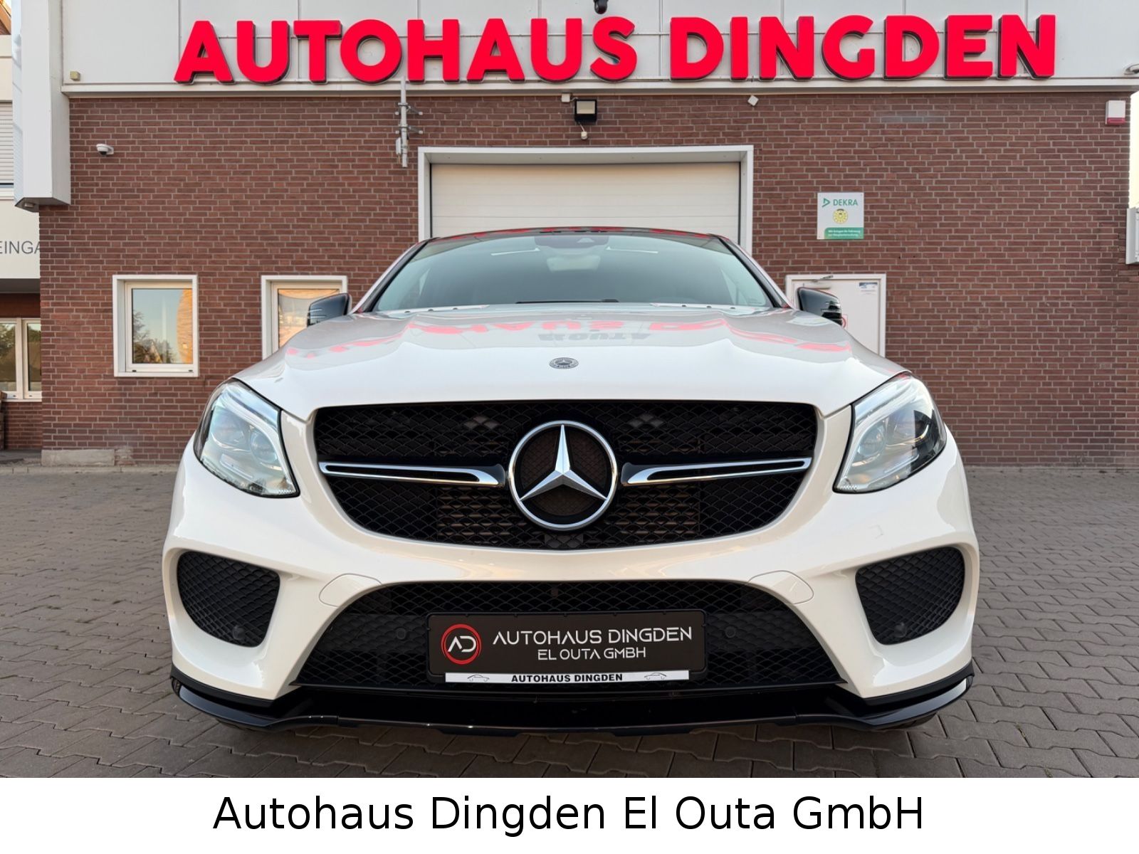 Mercedes-Benz GLE 350d Coupe 4Matic AMG Line foto 4