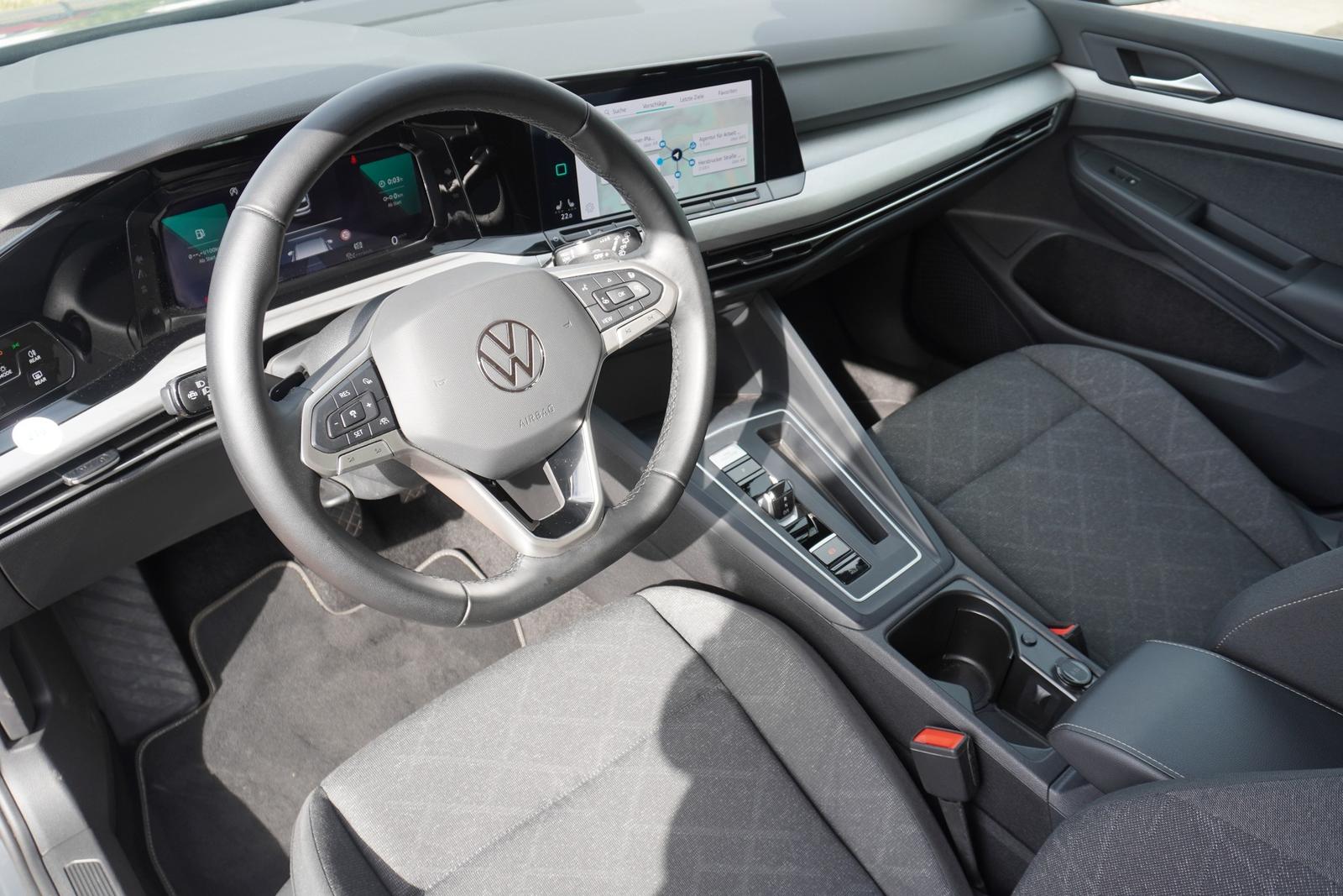 Volkswagen Golf VIII Variant 1.5 eTSI DSG LED Navi ACC DAB, миниатюра 9