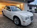 Chrysler 300C 5.7 V8 HEMI HERITAGE EDITION - Chrysler 300C: Hemi