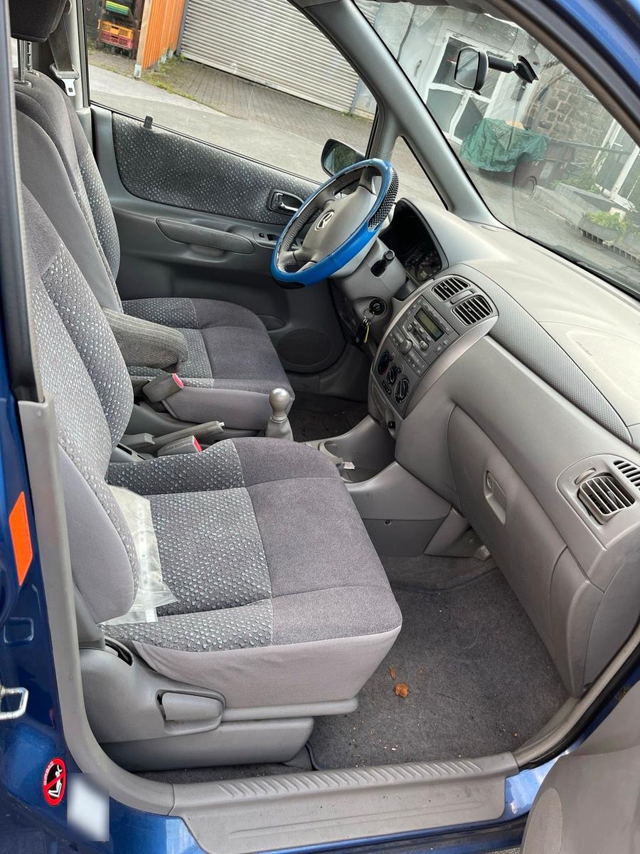 Ford Focus 2005 — photo 8
