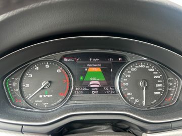 Audi A4 - 4