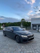 BMW 730d xDrive*M Sport*Massage*Gestik*HarmanK*Luftf - BMW 730 Gebrauchtwagen in Nürnberg