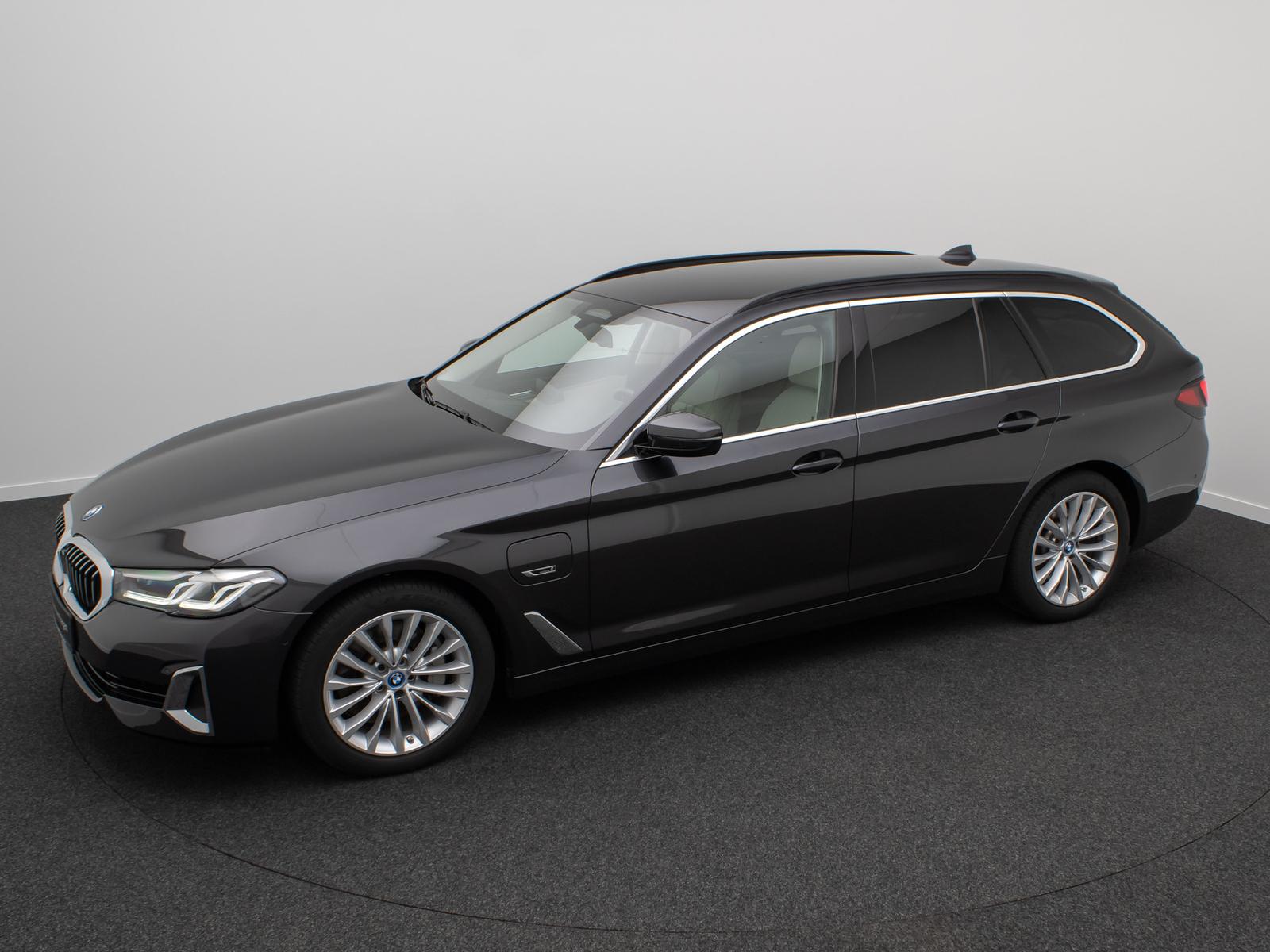 BMW 530e Luxury Line DAB H/K 4xKlima Alarm AHK Sport