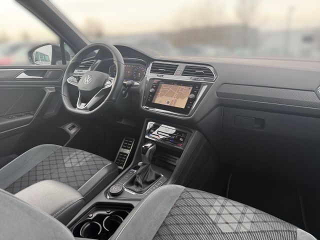 Tiguan Allspace R-Line 2.0 TSI 4Motion Pano Navi