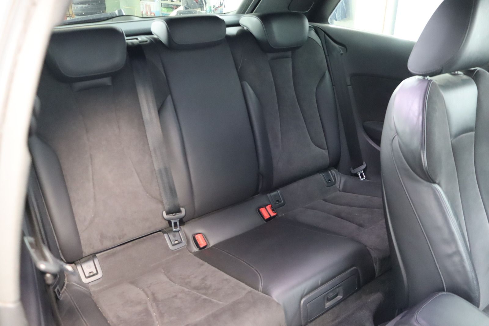 Fahrzeugabbildung Audi A3 2.0 TDI Ambition Sport * Xenon * Alcantara