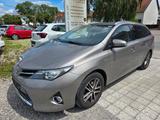 Toyota Auris Touring Sports Hybrid Edition - Toyota mit Hybrid-Antrieb: Kombi