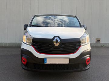 Renault Trafic - 2