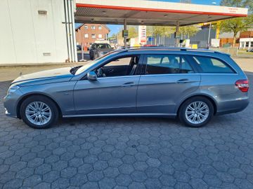 Mercedes E 250 - 2