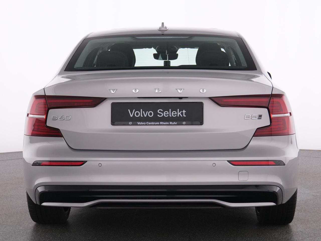 Volvo S60 B5 AWD Plus Dark+FAP+HKSOUND+LICHTPAK+PANO+, миниатюра 16