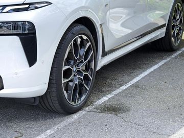 BMW X7 - 5