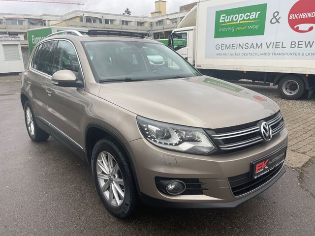 Volkswagen Tiguan Sport & Style 4Motion Aut Pano Navi Leder