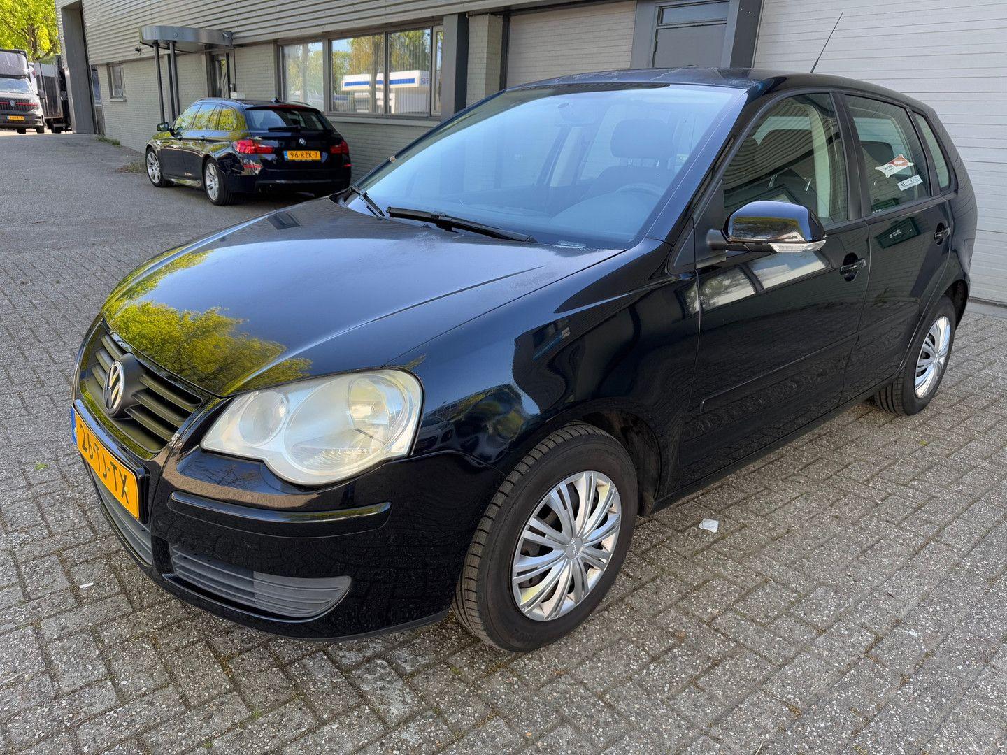 Volkswagen Polo 1.4-16V Optive