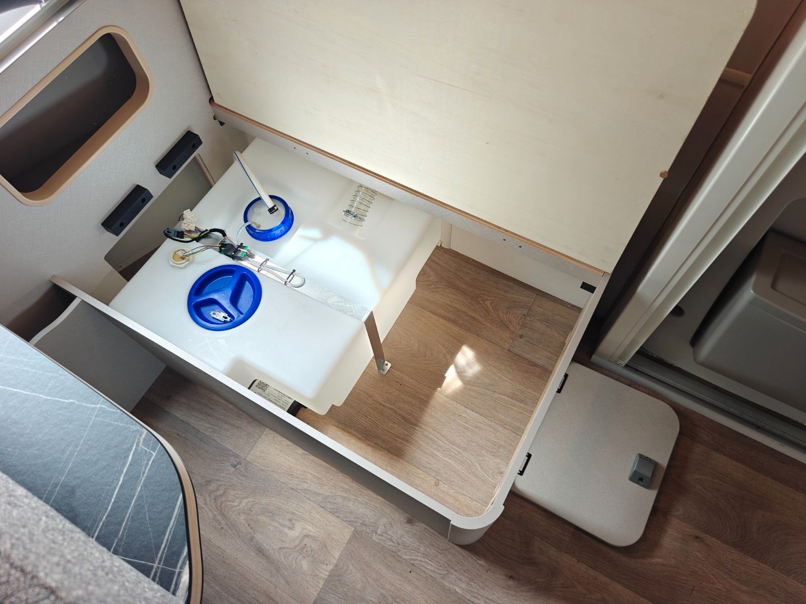Fahrzeugabbildung HYMER / ERIBA / HYMERCAR Touring 630 Urban SD - JETZT 4.794€ SPAREN !