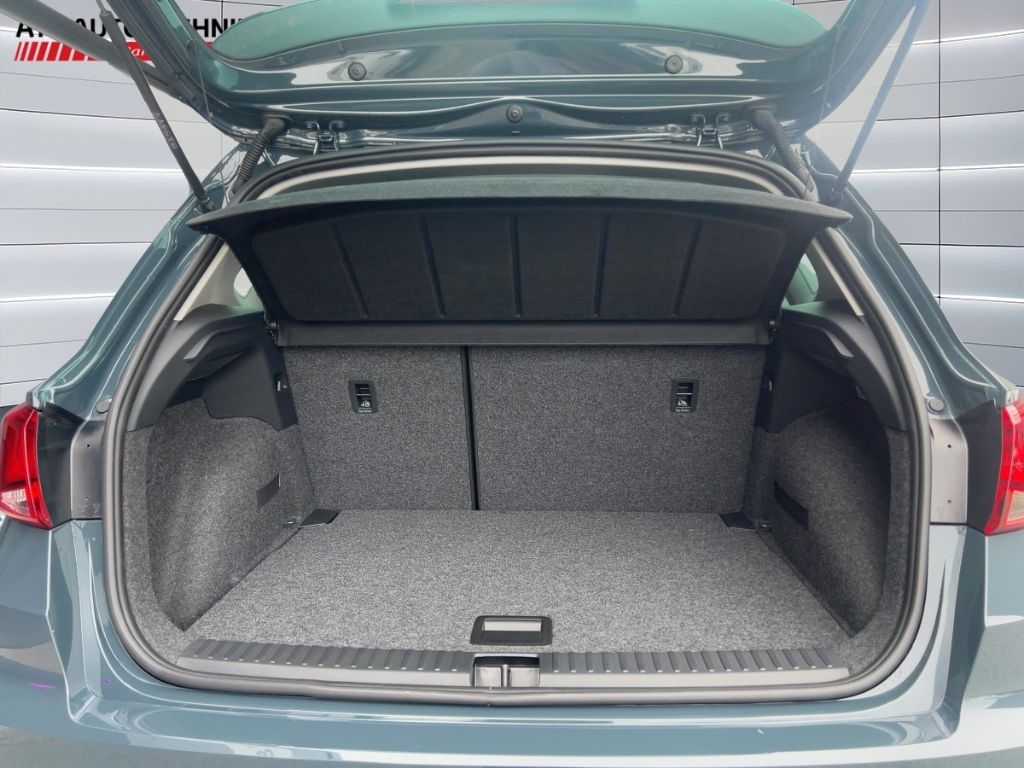 Fahrzeugabbildung SEAT Arona 1.0 TSI ROAD EDITION  NAVI SITZH.