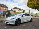 Andere Tesla M3 Performance | KW V3 | 8-fach bereift - Andere mit Elektro-Antrieb