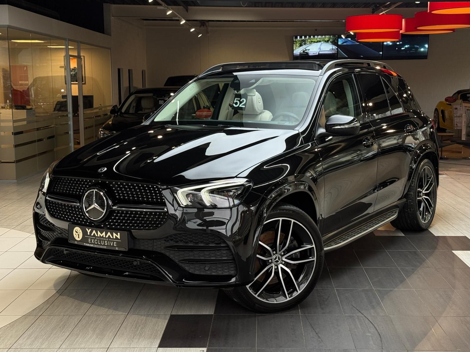 MERCEDES-BENZ GLE 350 d 4M*AMG*E-Aktive*Pano*HuD*Massage*22"