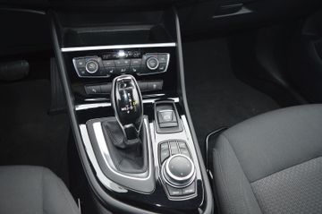 BMW 218 - 10