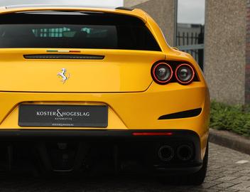 2018 Ferrari GTC4LUSSO — миниатюра 13