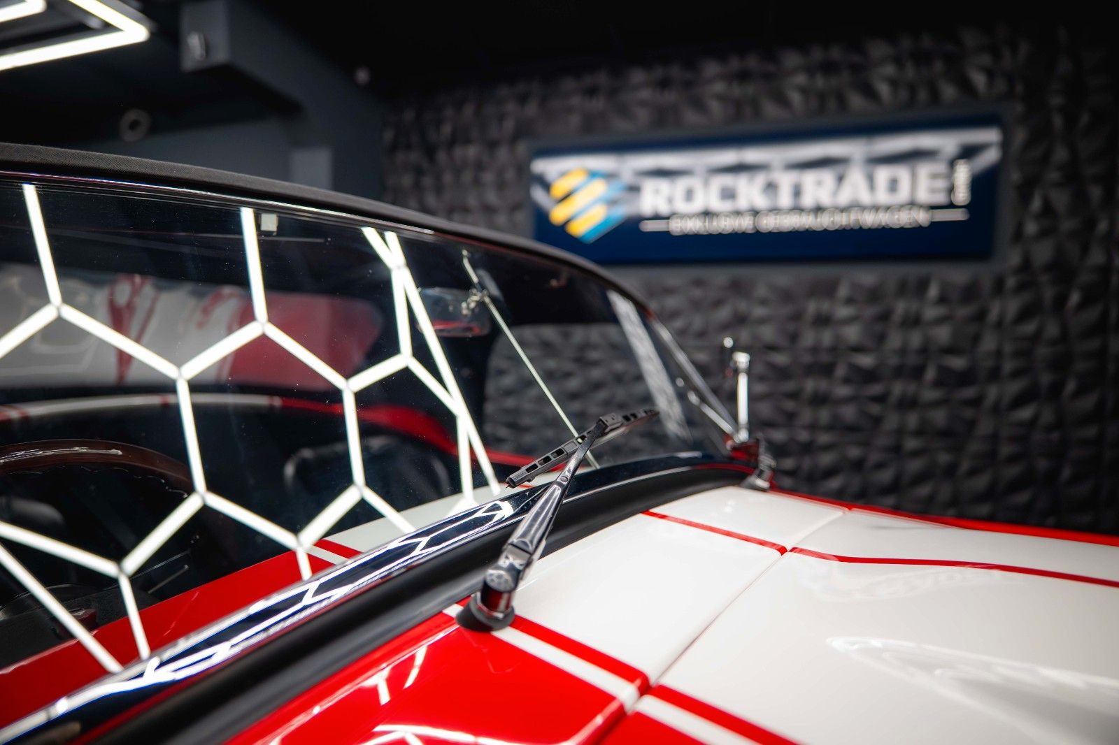 Fahrzeugabbildung Cobra KCC Cobra Ford 302 V8 5.0 Autom. H-Zulassung