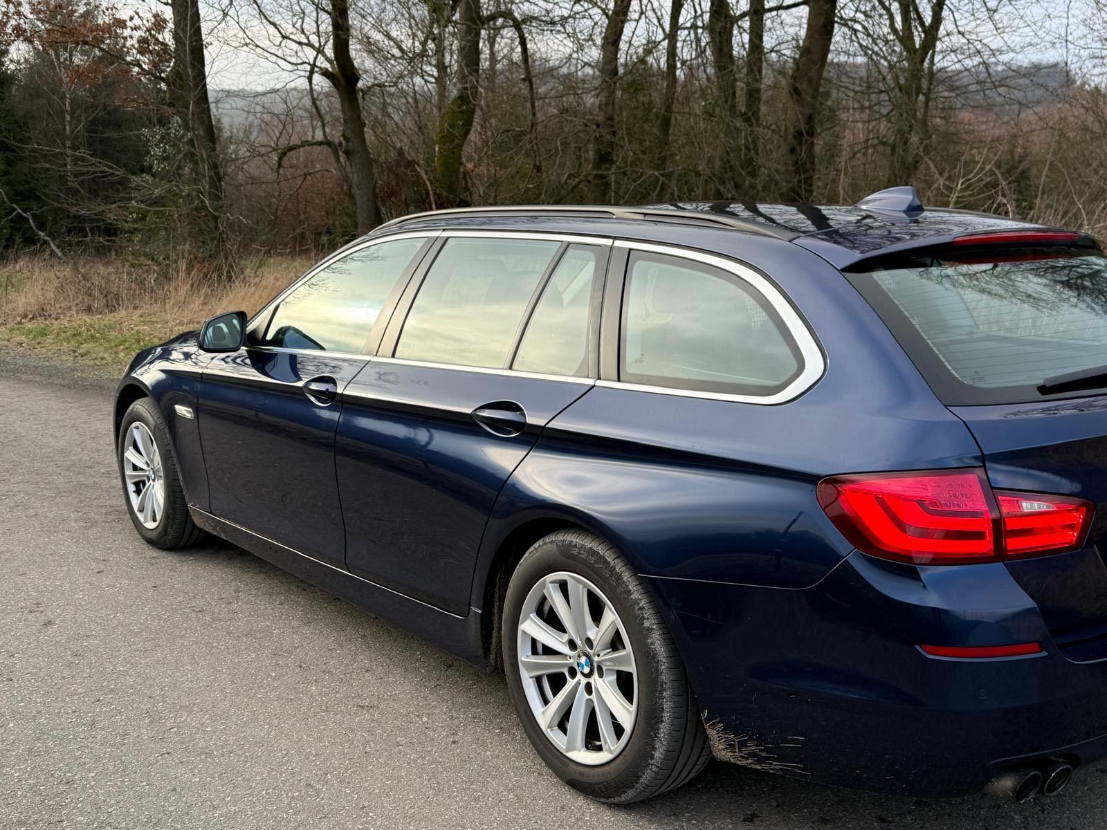 BMW 520 2011 — engine 184 HP (135kW)