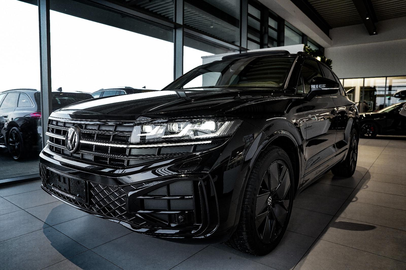 Volkswagen Touareg 3.0 TDI 4Motion R-Line 5J-Grarantie AHK