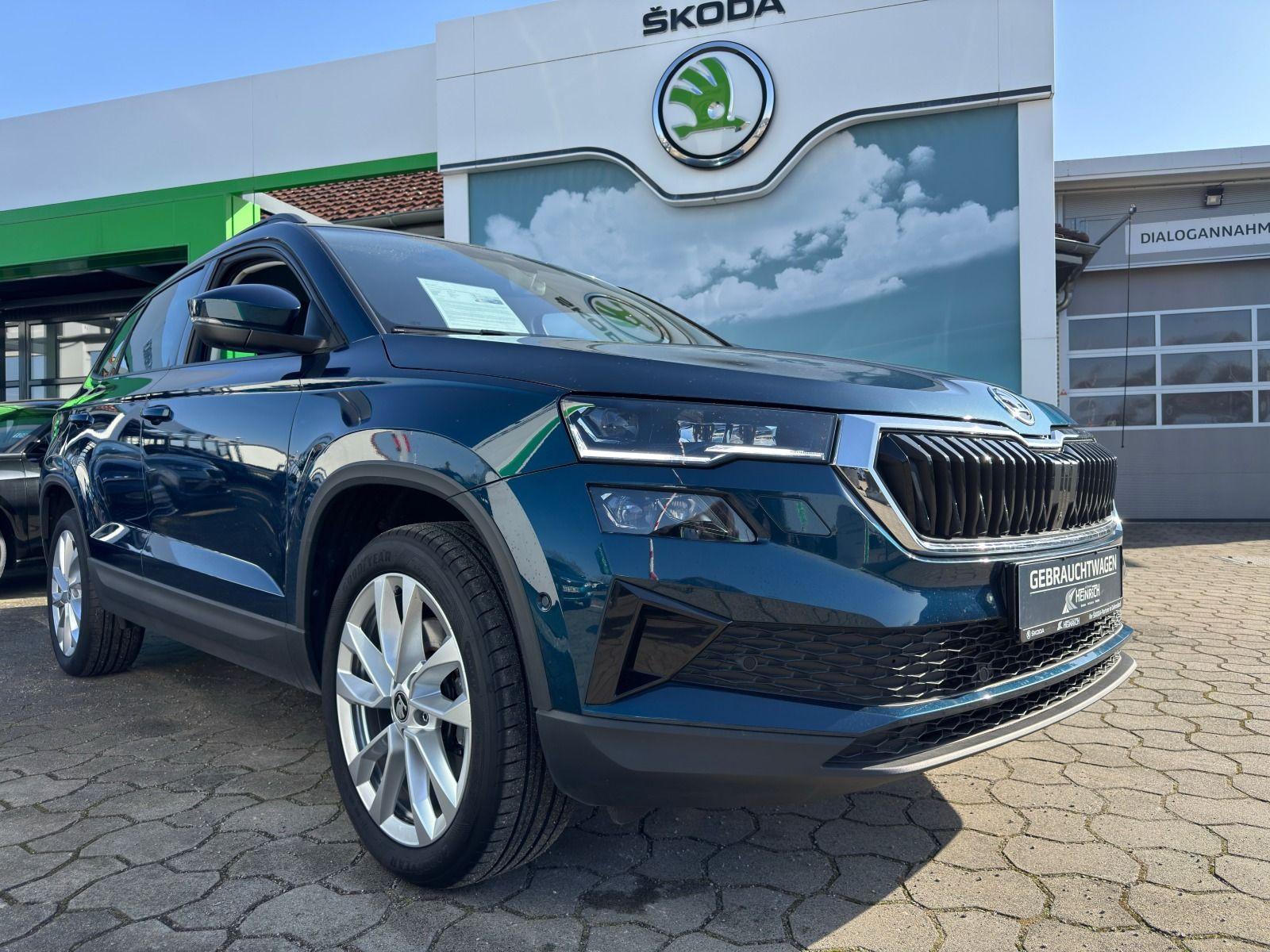 Skoda Karoq 1.5TSI DSG*360°Cam*AHK*eHeck*behFro