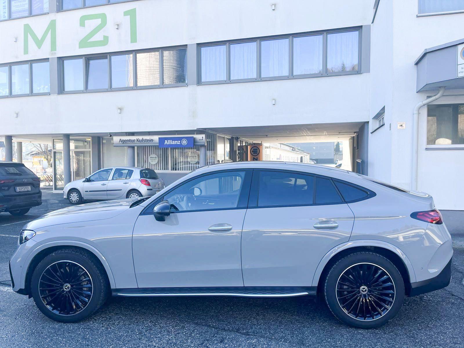 Mercedes-Benz GLC 220 d 4M Coupé  AMG Line /Panorama/Keyless/