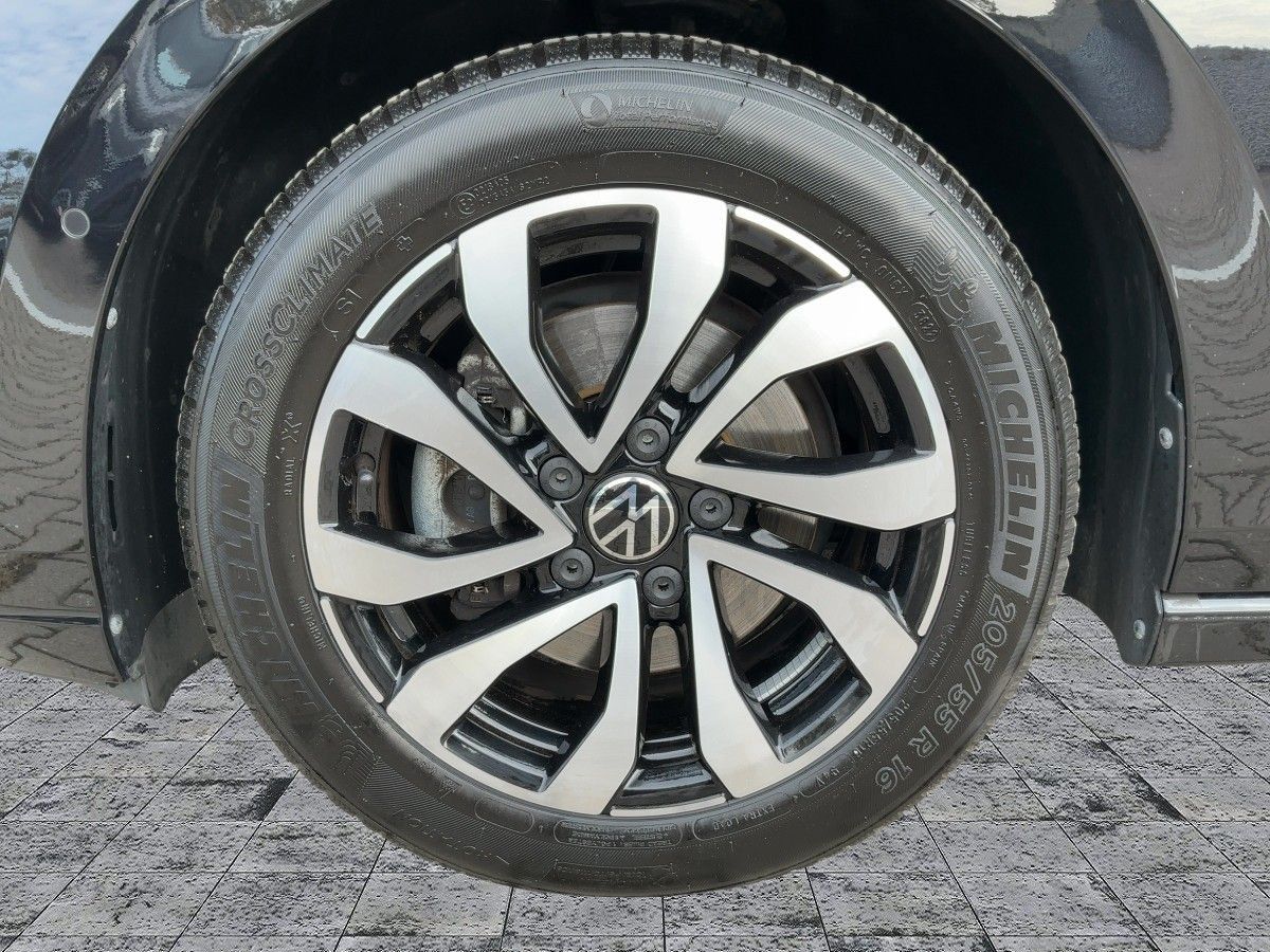 Volkswagen Golf - Bild 8